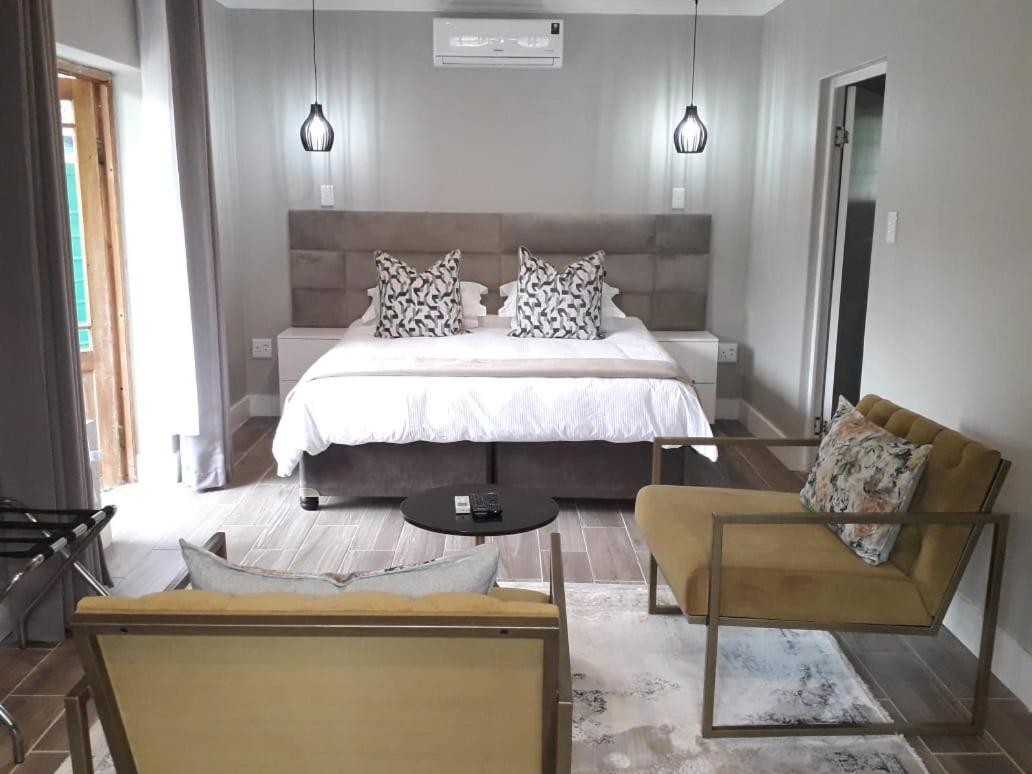 Sani Pass Manor Guest House Himeville Dış mekan fotoğraf